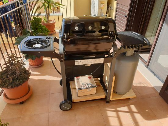 Barbecue a gas da balcone