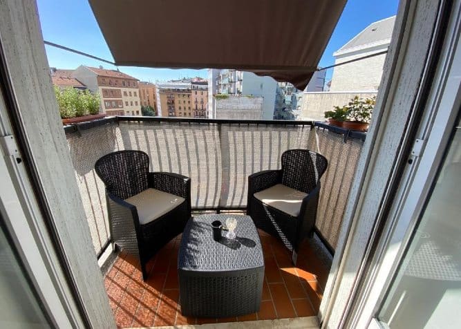 Come Allontanare Le Cornacchie Dal Balcone